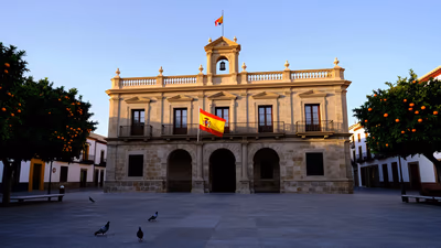Oposición Técnico Superior Administración Ayuntamiento Motril 2026: 1 plaza