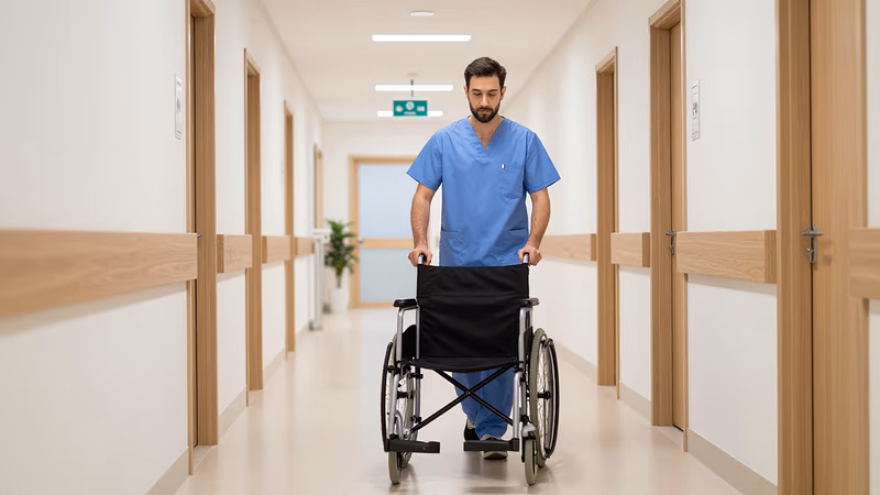 Oposiciones de sanidad en Baleares (IB-SALUT): categorías, plazas y cómo prepararse