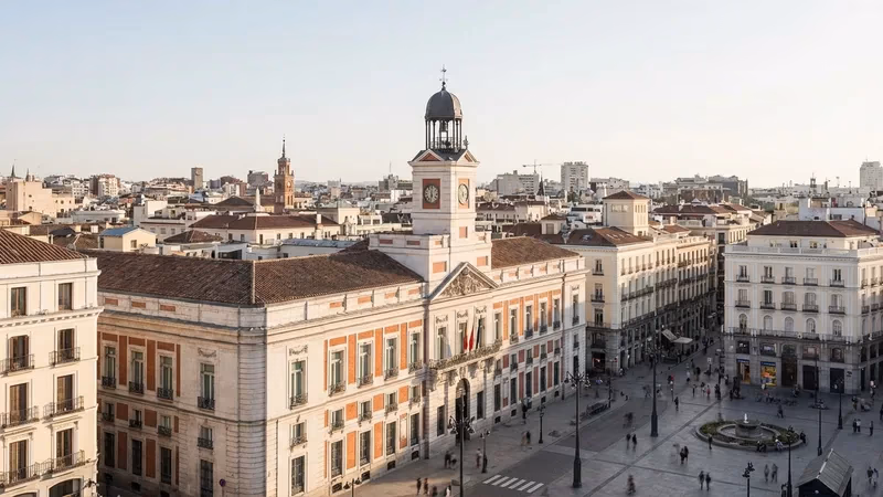 Oposición Ayuntamiento de Paracuellos de Jarama 2026: 2 plazas de Auxiliar