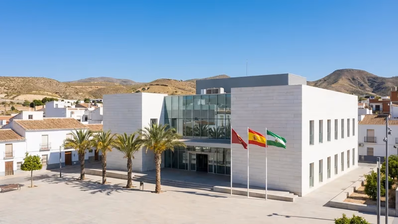 Empleo Ayuntamiento de Huércal de Almería 2026: 1 plaza de Oficial Policía 