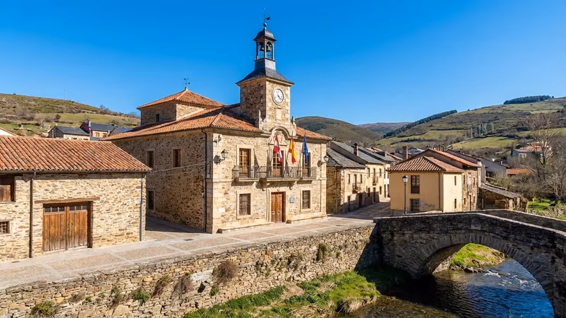 Empleo Ayuntamiento de Priaranza del Bierzo 2026: 1 plaza de Auxiliar Admin